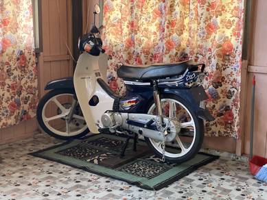 Honda EX5 Dream
