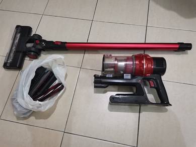 vacuum cleaner 