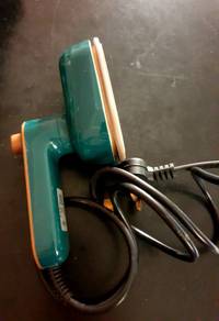Mini Iron Like New