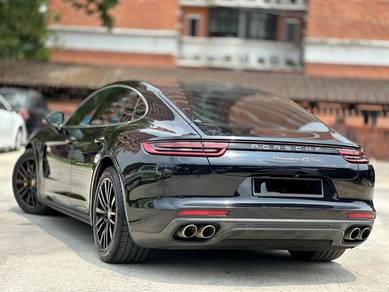 Porsche Panamera 4S in Serdang, KUL