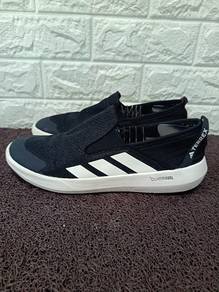 Uk9 Adidas Terrex Boat Slip On