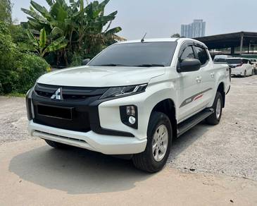 Mitsubishi Triton VGT in Kajang, SGR