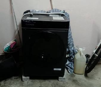 "Brand New washing dryer i haven`t use yet!!!