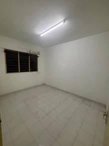Flat For Sale in Rumah Pangsa Mewah Indah