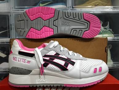 Brand New UK 9 Asics Gel Lyte III (Pig Skin)