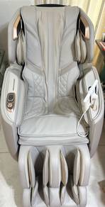 ogawa V-accento massage chair