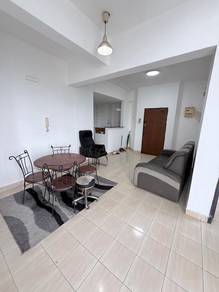 Condominium For Rent in Aster Court