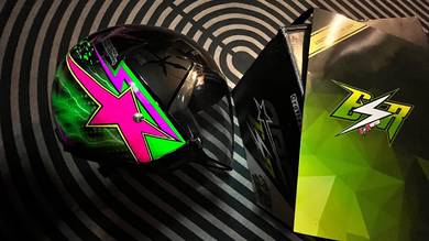 esr helmet