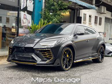 Lamborghini urus mansory forged carbon bodykit