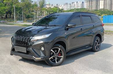 Perodua Aruz AV in Serdang, KUL