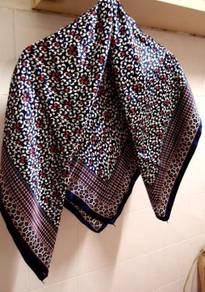 Big Scarf/Tudung (Dots)