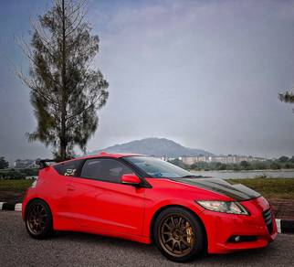Honda CR-Z (HYBRID) in Lumut, PRK