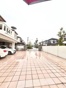 Semi-Detached House For Rent in Kuching,SWK