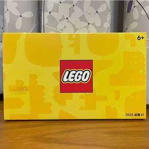 107536 2025 Desk Calendar