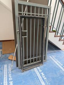 metal door