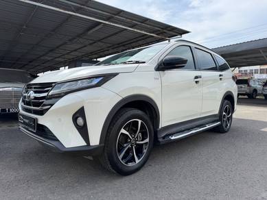 2020 Perodua Aruz AV