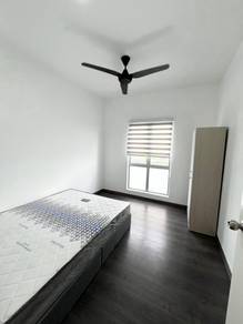 Room in Seberang Jaya, PNG