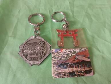 2pcs Japanese Souvenir Keychain 