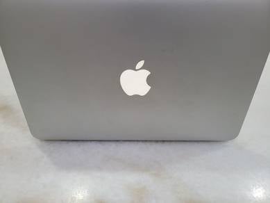 Macbook Air 11 Inches (Early 2014) for sale