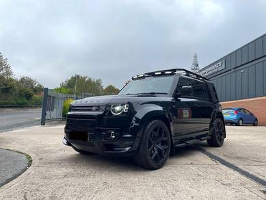 Land Rover Defender 90 P400 MHEV in Bandar Tasik Selatan, KUL