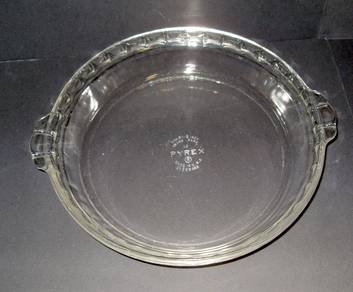 VTG PYREX 10 inch Pie Plate~Beveled/Fluted Edge
