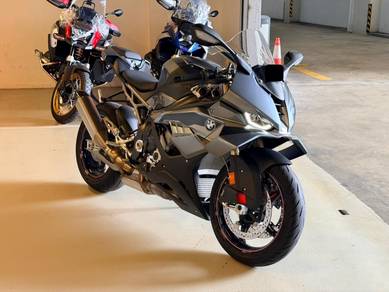 BMW S 1000 RR