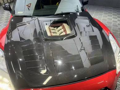 Nissan GTR R35 Bonnet Hood Dry Carbon Bodykit Lip