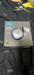 Soundcore Liberty 4 earbuds ANC