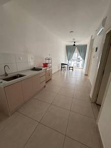 Condominium For Rent in Canopy Hills