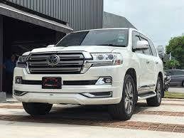 Land Cruiser LC200 Modellista Add-on Bodykit
