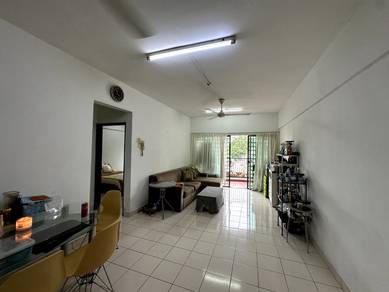 Apartment For Sale in Mandy Villa