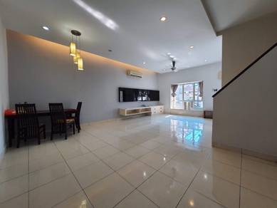 2.5-storey Terraced House For Sale in Seri Kembangan,SGR