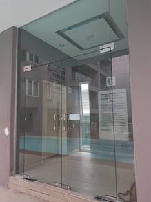 INSTALL GLASS WALL CLEAR pasang dinding kaca 12mm
