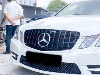 Mercedes W212 Front GT Grille Prefacelift Facelift