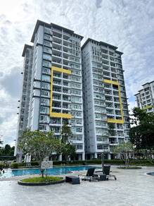 Condominium For Sale in SkyVilla Condominium (MJC)