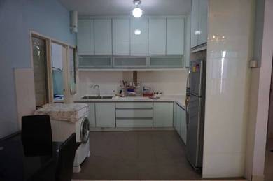 Condominium For Sale in Villa Park