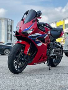 Honda CBR650R