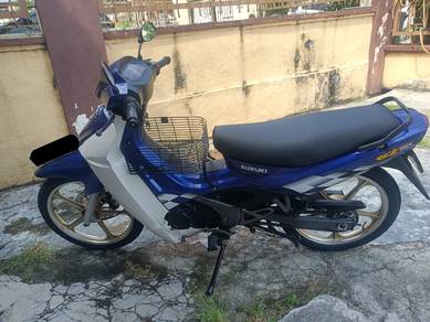 Suzuki RGV