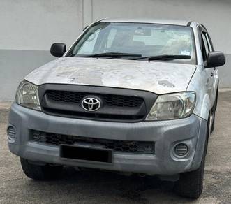 Toyota Hilux STD in Bandar Bukit Tinggi, SGR