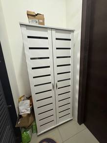 shoe cabinet