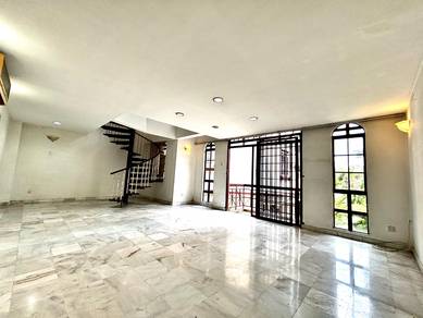 Condominium For Sale in Astana Damansara