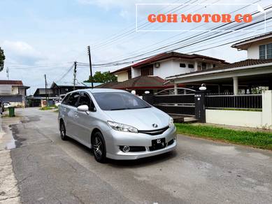 Toyota Wish S in Kuching, SWK