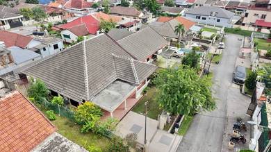 Semi-Detached House For Sale in Petaling Jaya,SGR