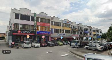 Shop lot For Sale in Puchong,SGR