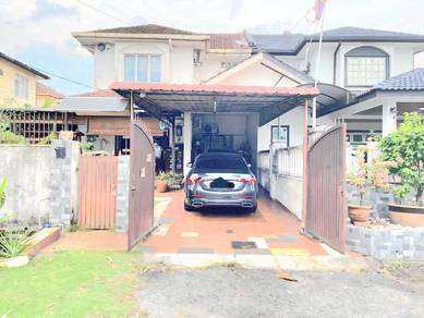 Semi-Detached House For Sale in Sepang,SGR