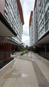 Condominium For Rent in Ava Eight