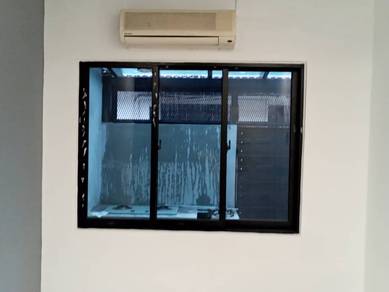 Aluminium & Glass Sliding-Window