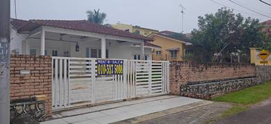 Bungalow House For Sale in Kluang,JHR