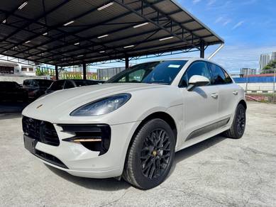 Porsche Macan Turbo TURBO in Kepong, KUL