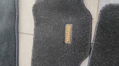Benz C200 carpet YANASE